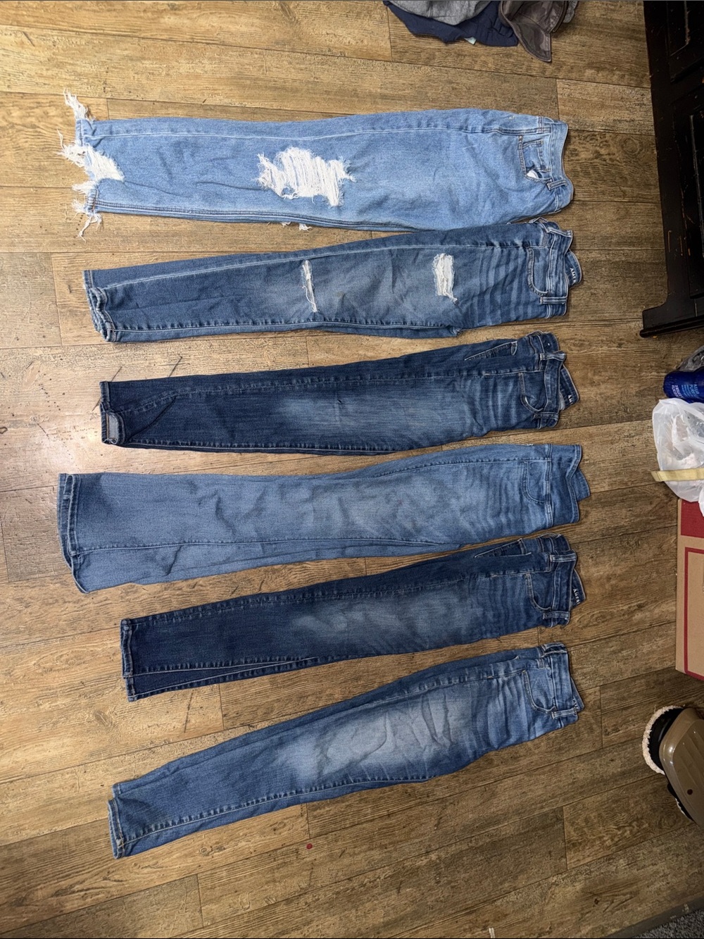 American Eagle Outfitters Women's Blue Skinny Jeans Bundle - Mixed Blue Washes